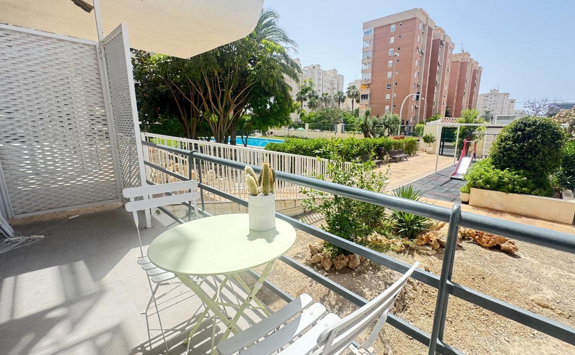 Estudio Con Piscina Αλικάντε Εξωτερικό φωτογραφία